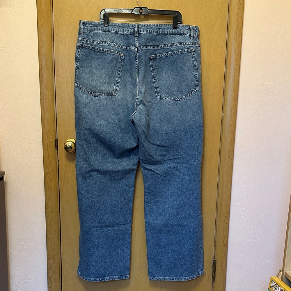 High Rise Wide Leg Jeans - Picture 3 of 4